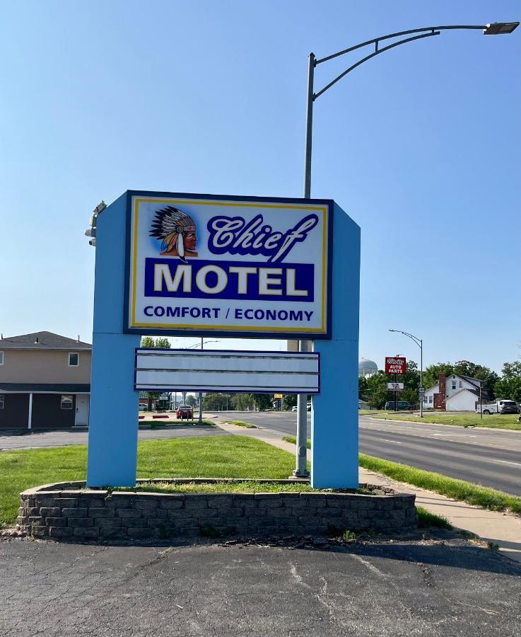 Chief Motel Keokuk Zewnętrze zdjęcie